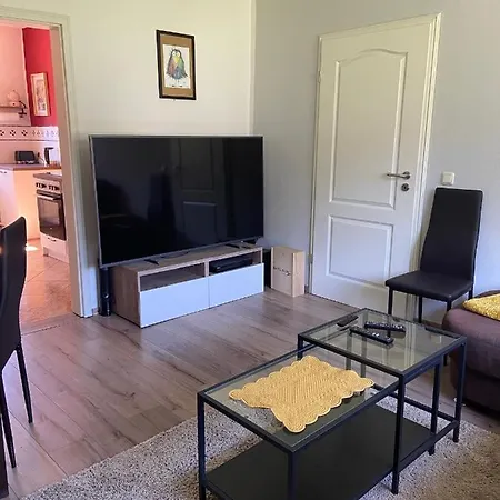 Ferienhaus Am Waldesrand Gelbensande